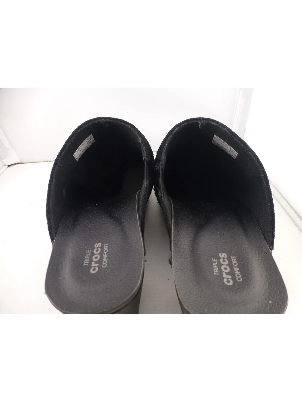 Crocs Triple Comfort Black Suede Clogs Women's Size 7 Slip On Block Heel M13